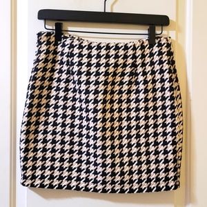 Houndstooth Skirt